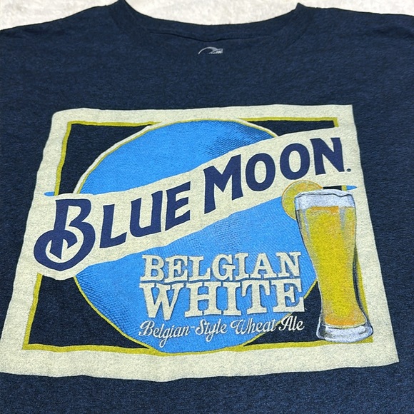 Blue Moon | size large | graphic tee - Picture 3 of 4